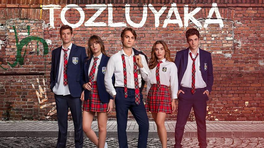 مسلسل الياقة المغبرة الحلقة 1 مترجمة - Tozluyaka