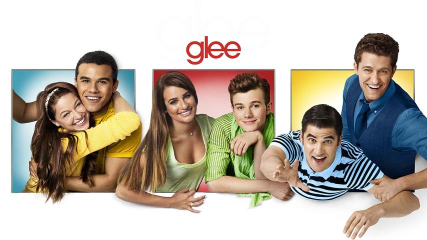 مسلسل Glee الموسم 5 الحلقة 1 مترجمة