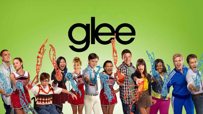 مسلسل Glee الموسم 2 الحلقة 1 مترجمة